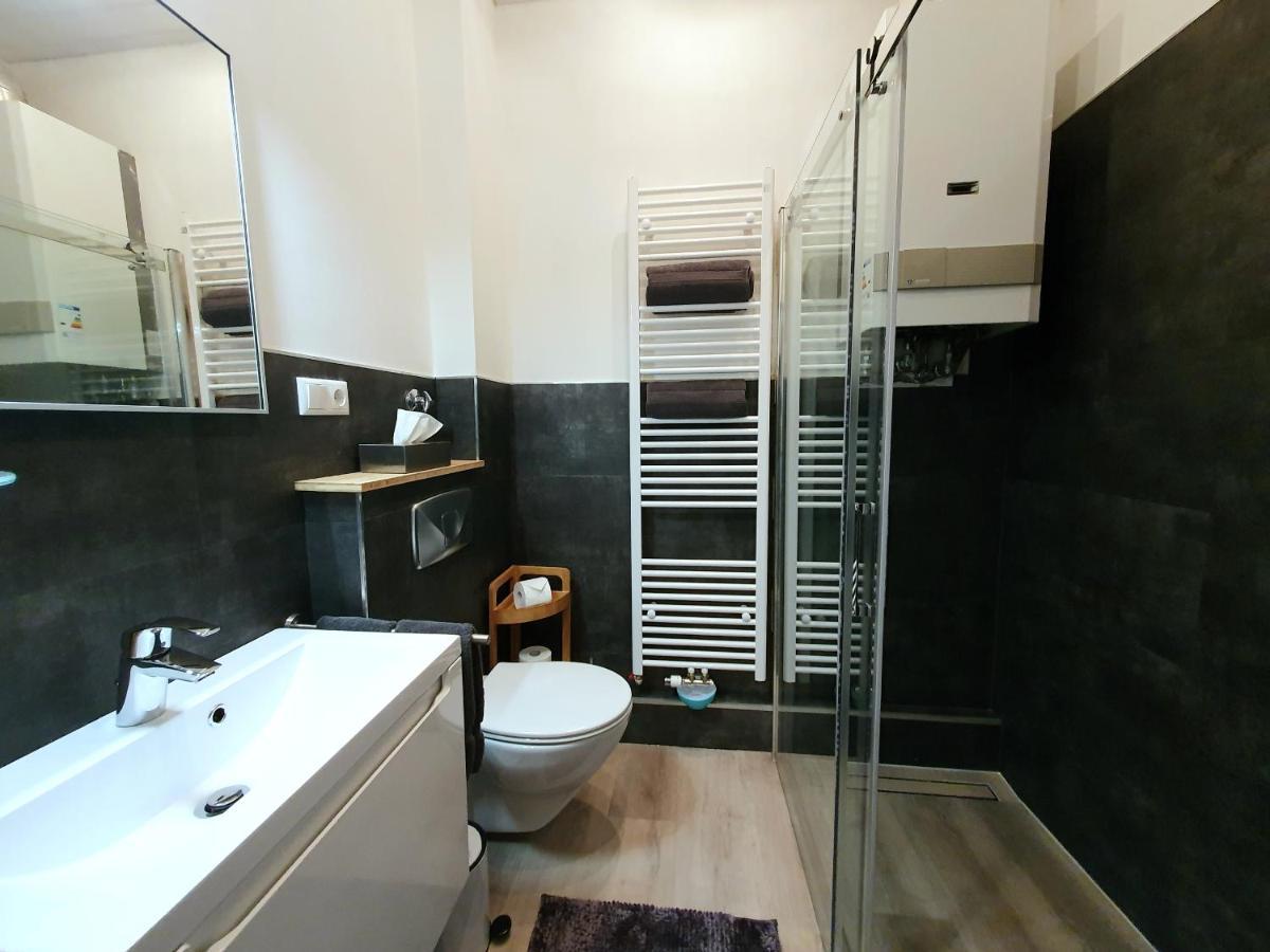 Moderne Wohlfühloase zentral in Seenähe - kostenfreie Minibar, Selbstfrühstück, Pillow menu, Smart Home, 55 Smart TVs, NETFLIX, DisneyPlus uvm Wetter  Exterior foto