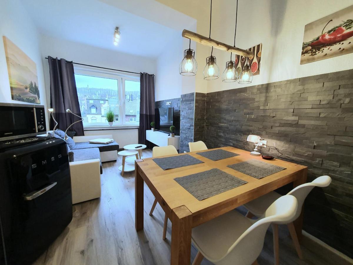 Moderne Wohlfühloase zentral in Seenähe - kostenfreie Minibar, Selbstfrühstück, Pillow menu, Smart Home, 55 Smart TVs, NETFLIX, DisneyPlus uvm Wetter  Exterior foto